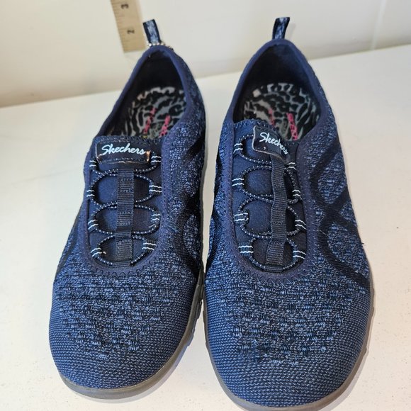 Skechers Breathe Easy Womens Slip On Memory Foam Sneakers ~ Navy Blue ~ Size 9.5 - Picture 2 of 6